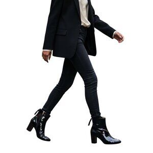 Stuart Weitzman Black Patent Leather Cap Toe Back Zip Heeled Boots Size 8M